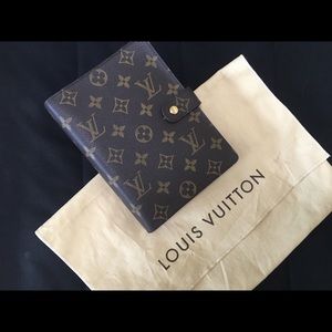 Authentic LV MM agenda